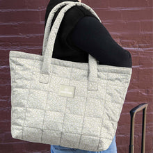 Load image into Gallery viewer, Quilted Puffy Tote