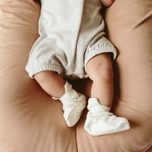 Load image into Gallery viewer, Goumi Stay On Baby Boots
